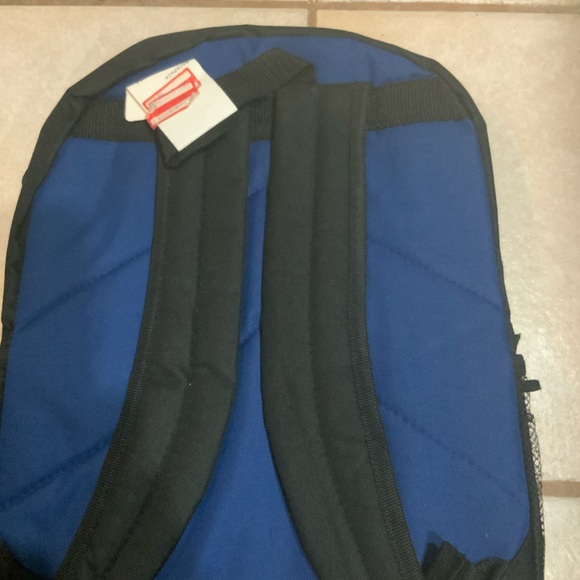 Disney Pixar Cars 2 Navy Blue/Black Backpack With Lunchbox - Picture 7 of 7